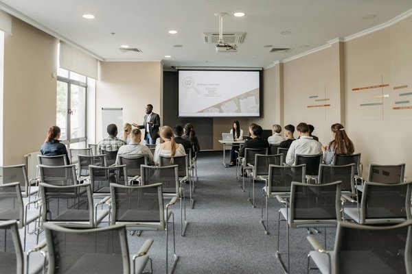 L'Impact Crucial de l'Union Européenne sur le Droit de la Concurrence: Exploration et Perspectives
